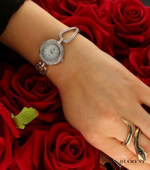 Zegarek damski srebrny z cyrkoniami 925. Tarcza z masy perłowej (1).jpg
